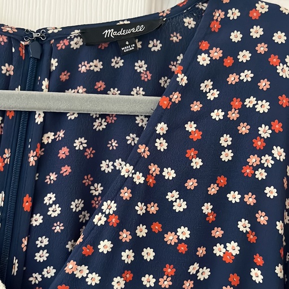 Madewell Button-Front Tie-Sleeve Retro Dress - Size 4 - Picture 3 of 5